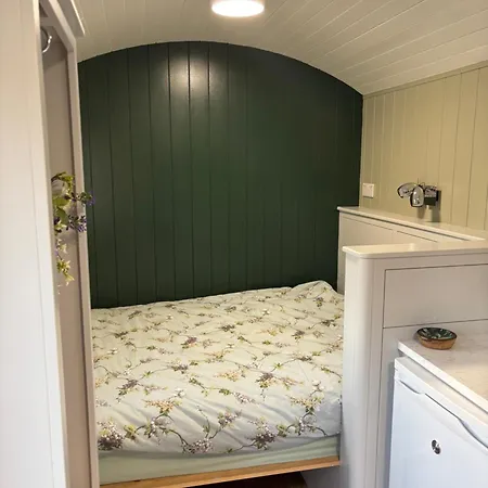 Oyster Bay Retreats *