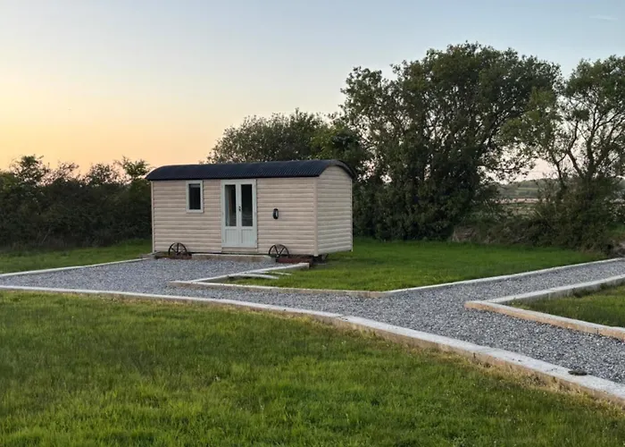 Oyster Bay Retreats Glamping Balnacart