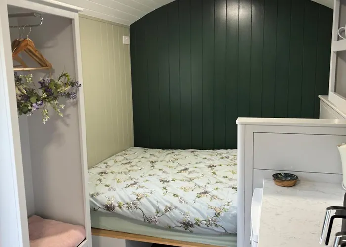 Oyster Bay Retreats *